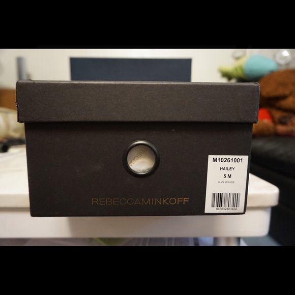 BNIB Rebecca Minkoff Hailey Suede Pumps Sz 5 - Picture 7 of 7